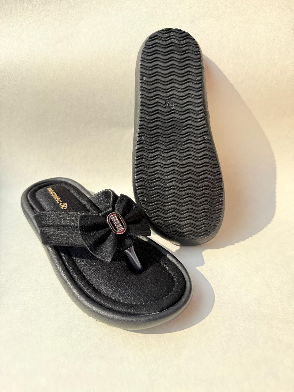 Daring Prani CuteBow Flipflops for Women