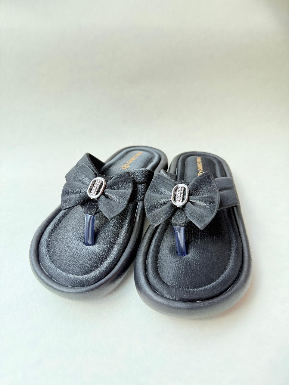 Daring Prani CuteBow Flipflops for Women